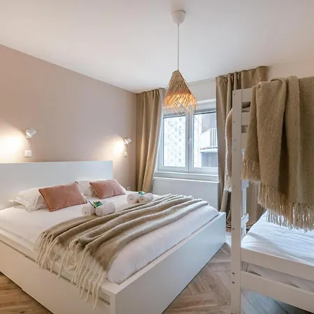 Juan - Modern 2 Bedroom In * Oostende